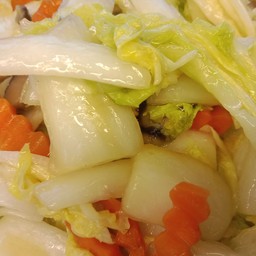 ผัดผักกาดขาวเห็ดหอม