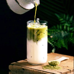 มัทฉะ มะพร้าวลาเต้