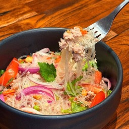 ยำวุ้นเส้นหมูสับ