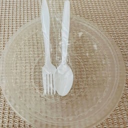 ชุดถ้วยช้อนพลาสติก