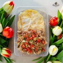 ข้าวไข่ข้นหมูสับคั่วพริกเกลือ