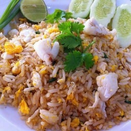 ข้าวผัดปู