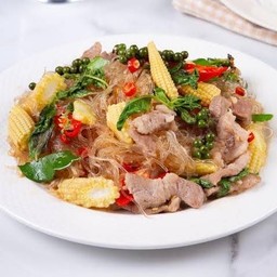 วุ้นเส้นผัดขี้เมา