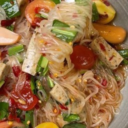 ตำเส้นเล็กหมูทอดปลากรอบปลาร้า