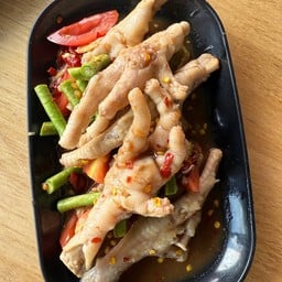 เหลาปลาร้าตีนไก่
