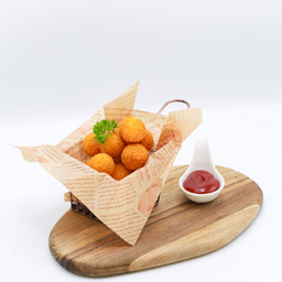 ชีสบอล. Cheese Balls