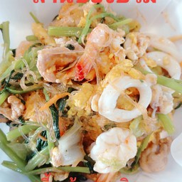 สุกี้แห้งรวมมิตร