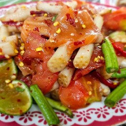 ตำไหลบัวแซลมอน