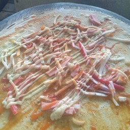 เครปหมูหยอง ไส้กรอก ปูอัด