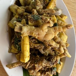 ซุปหน่อไม้ตีนไก่