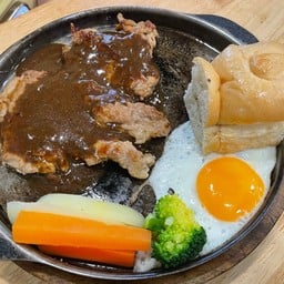 101 steak house บางแสน