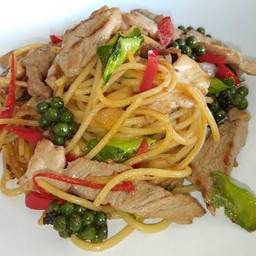 สปาเก็ตตี้ขี้เมา