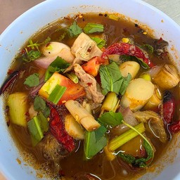 ต้มโคล้งปลาดุก