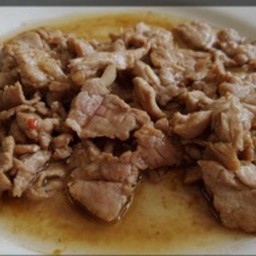 เนื้อผัดน้ำมันหอย 200 กรัม