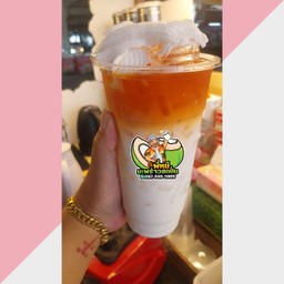 น้ำมะพร้าวสดนมสดชาไทย