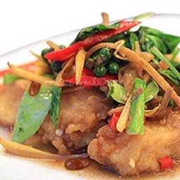 กระพงผัดขึ้นฉ่าย