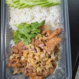 ครัวน้องปอร์เช่อาหารตามสั่ง
