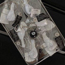 พวงกุญแจ STUSSY 8 BALL