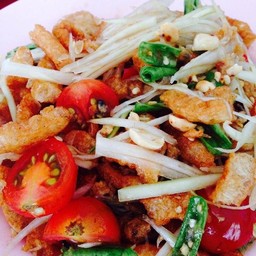 ตำแคปหมู