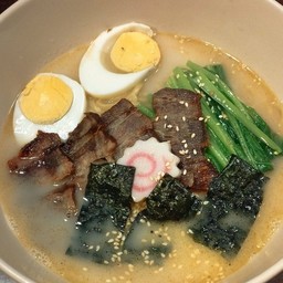 ราเมน ซุปกระดูกหมู