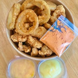 หอมทอด+ไก่กรอบ