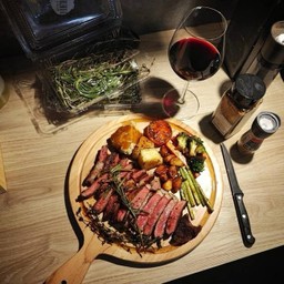 Premium Ribeye (ริบอายพรีเมียม)