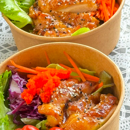 สลัดไก่