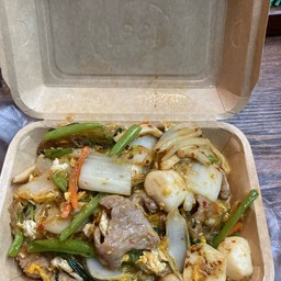 สุกี้ผัดแห้งหมู/ไก่