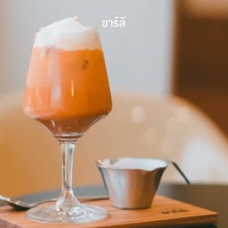 CHARLIE ชาร์ลี