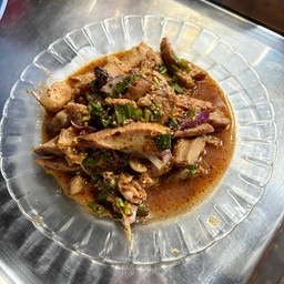 น้ำตกหมู