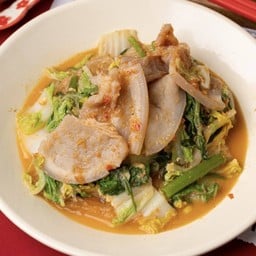 สุกี้แห้ง สามชั้นฮองเฮา