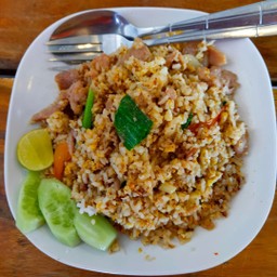 ข้าวผัดหมู