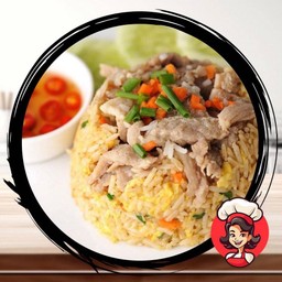 ข้าวผัดหมู  ระบุเนื้อสัตว์ หมายเหตุได้เลยค่ะ