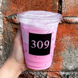 นมชมพู (PINK MILK)