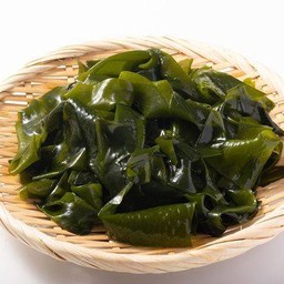 สาหร่ายวากาเมะ