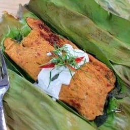 ร้านยำแซ่บ สาขาลาดพร้าว101