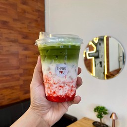 สตรอว์เบอร์รี่มัทฉะลาเต้