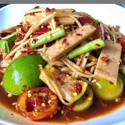 ส้มตำไก่ยอ