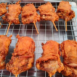 สะโพกไก่ทอด