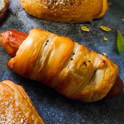 Sausage Roll Medium Size