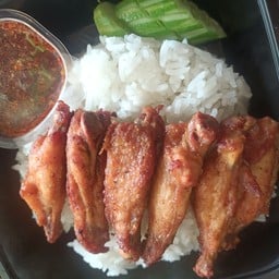 ข้าวหน้าไก่ทอด