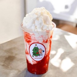 นมสดสตรอว์เบอร์รี่ปั่น