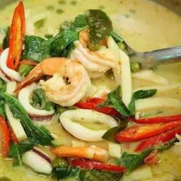 แกงเขียวหวานทะเล (ถ้วย)