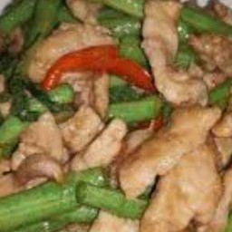 กะเพราหมูชิ้นถั่วฝักยาว (เป็นกับ)