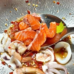 ยำทำเอง บางหญ้าแพรก