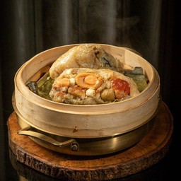 Abalone Sticky Rice Dumpling 鲍鱼粽子 บะจ่างหอยเปาฮื้อ