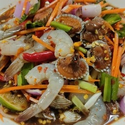 กุ้ง + หอยแครง