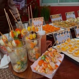 ไข่นกกะทาเสียบไม้