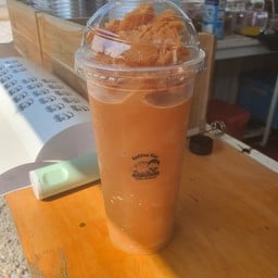 สตอเบอรี่นมสดชาเย็น