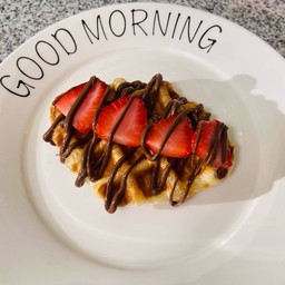 ครอฟเฟิลสตรอเบอรี่นูเทลล่า